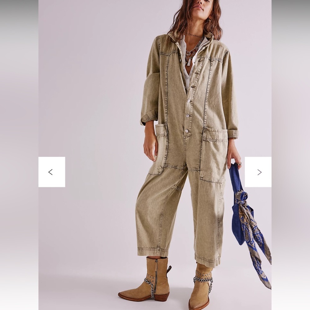 Free People We The Free Margarita Jumpsuit Small Color: Calliste Green NWT